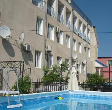 Admiral Nelson Otel Skadovsʼk Dış mekan fotoğraf